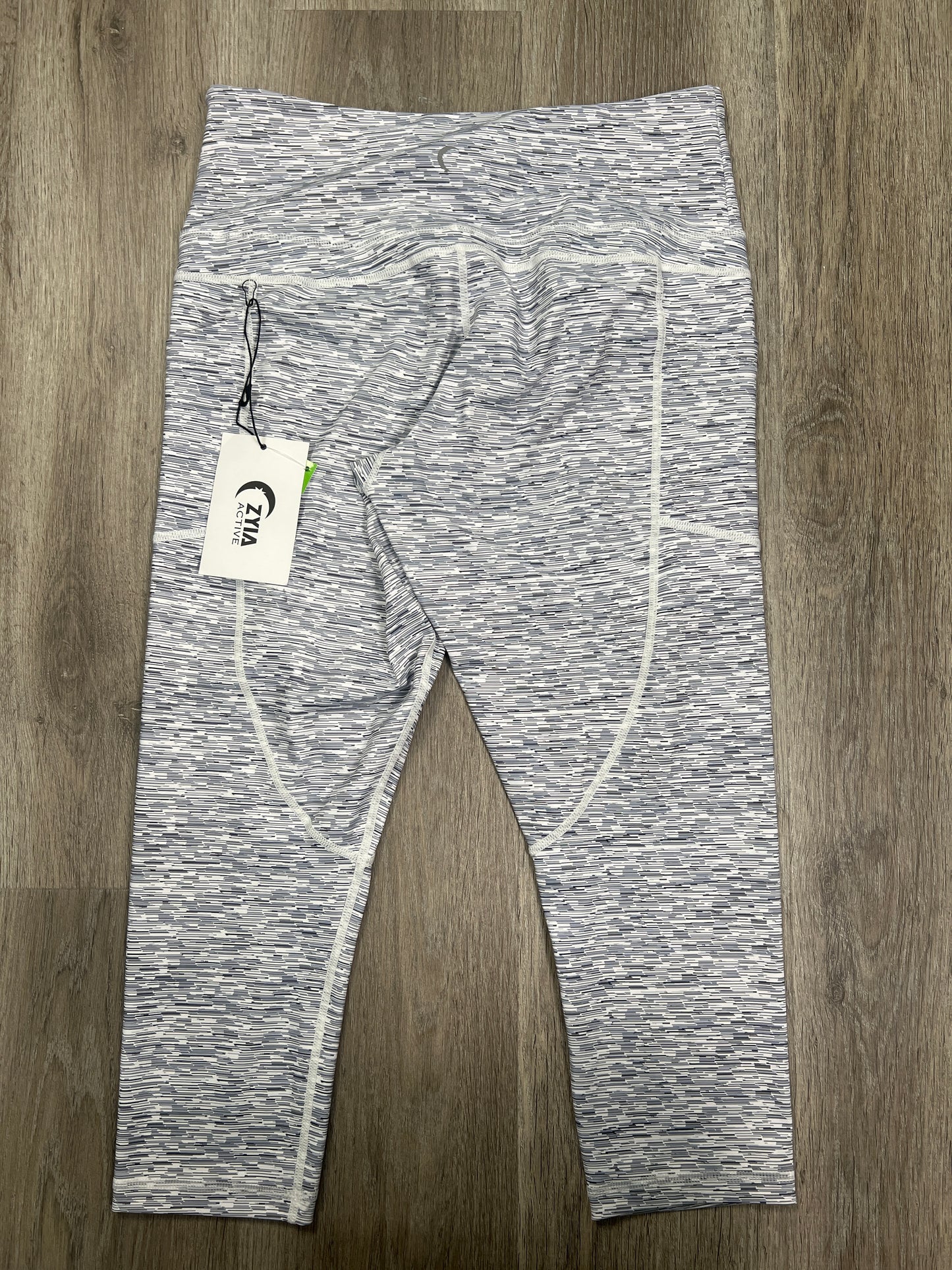 Athletic Leggings Capris By Zyia  Size: M