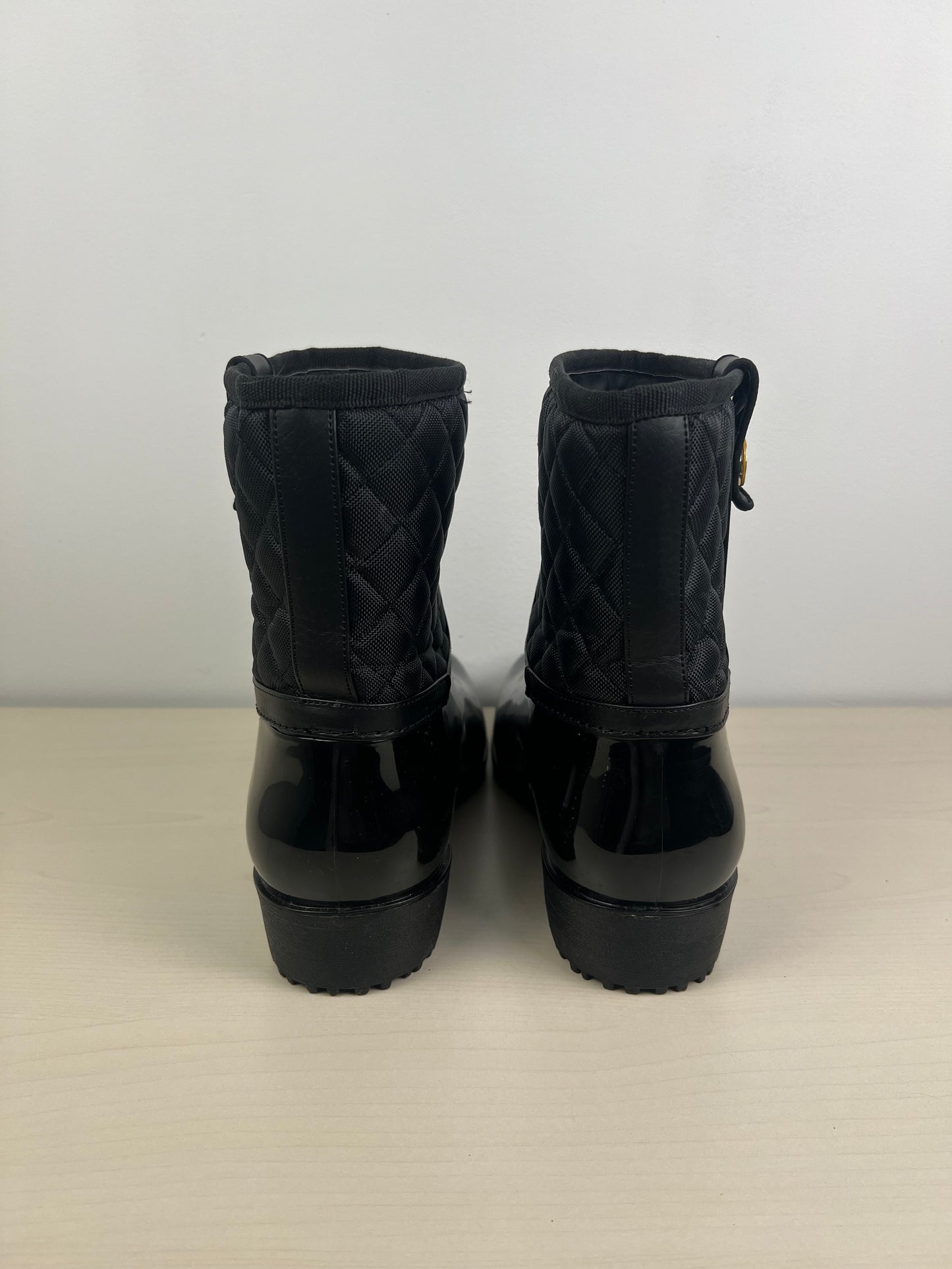 Boots Rain By Tommy Hilfiger  Size: 9