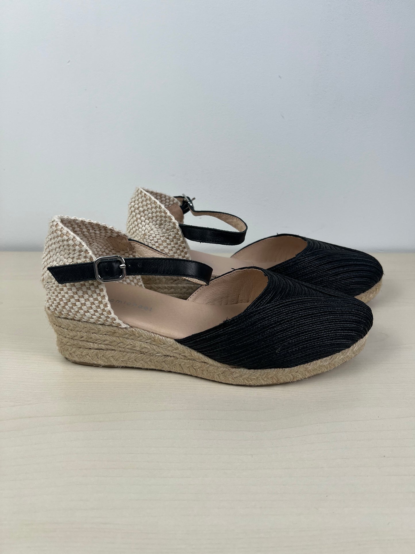 Shoes Heels Wedge By Eric Michael London  Size: 8.5