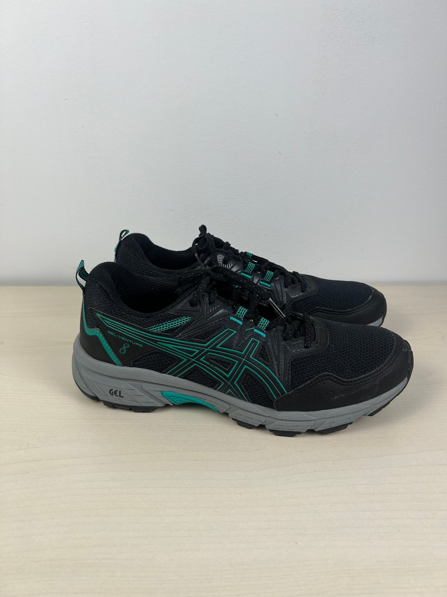 Shoes Athletic By Asics  Size: 9