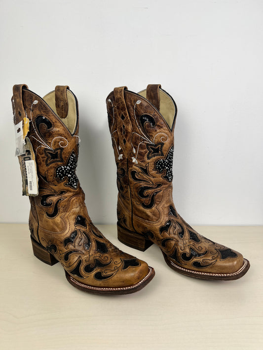 Boots Western By Corral  Size: 9.5