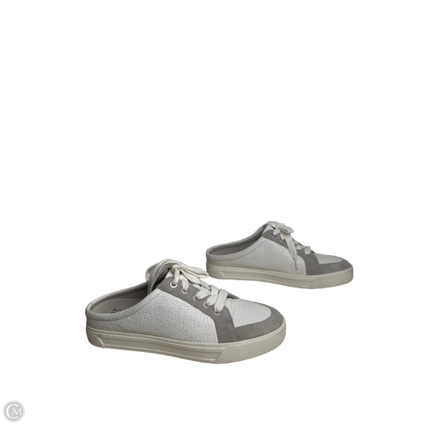 Shoes Sneakers By Naturalizer In White, Size: 8.5