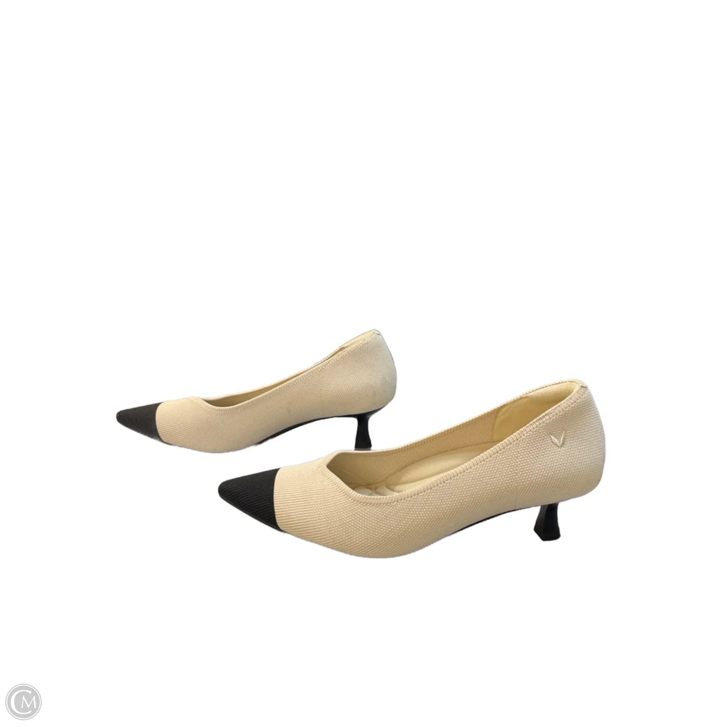 Shoes Heels Kitten By Vivaia In Tan, Size: 8