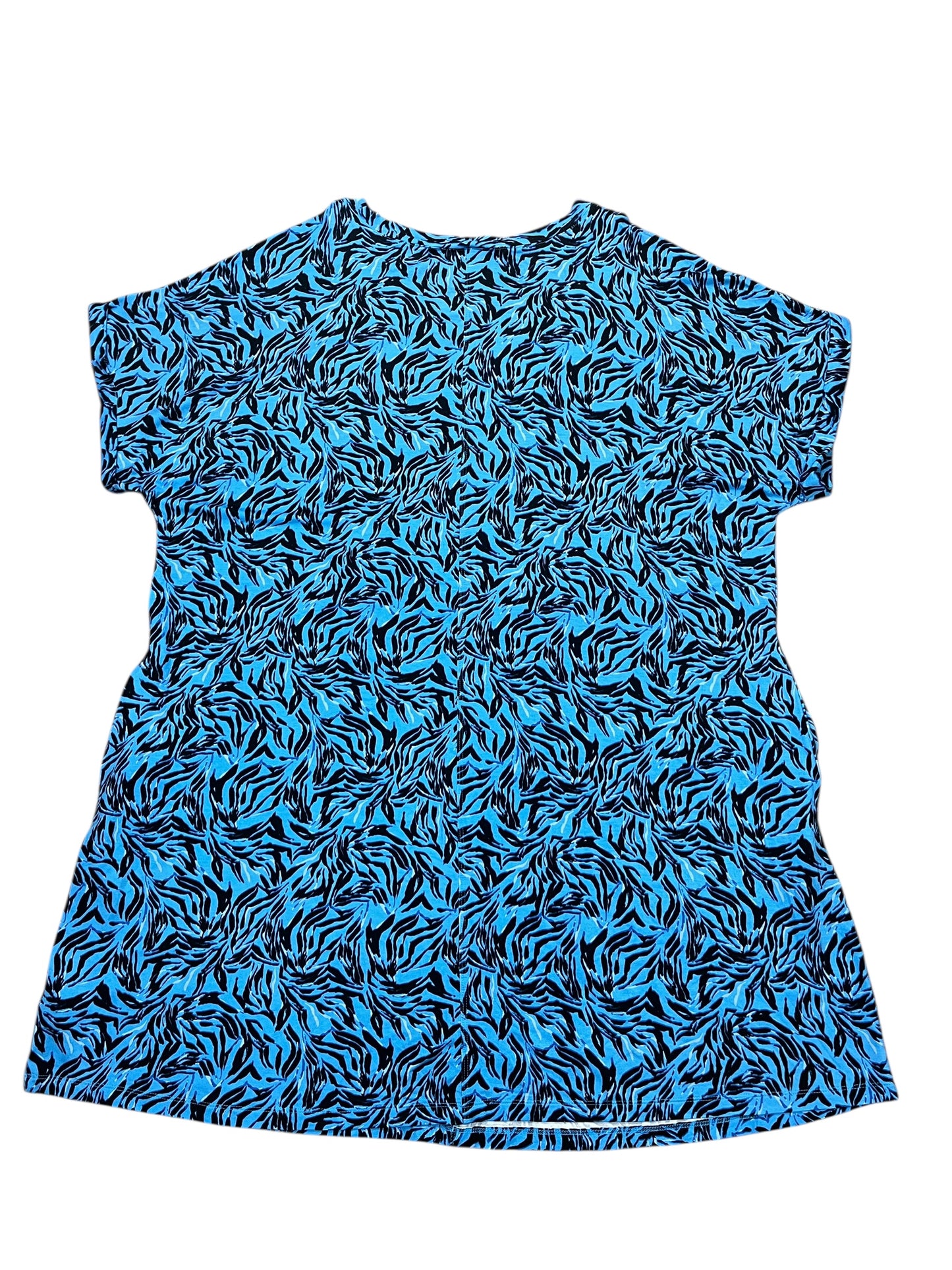 Dress Casual Short By Terra & Sky In Blue, Size:2X