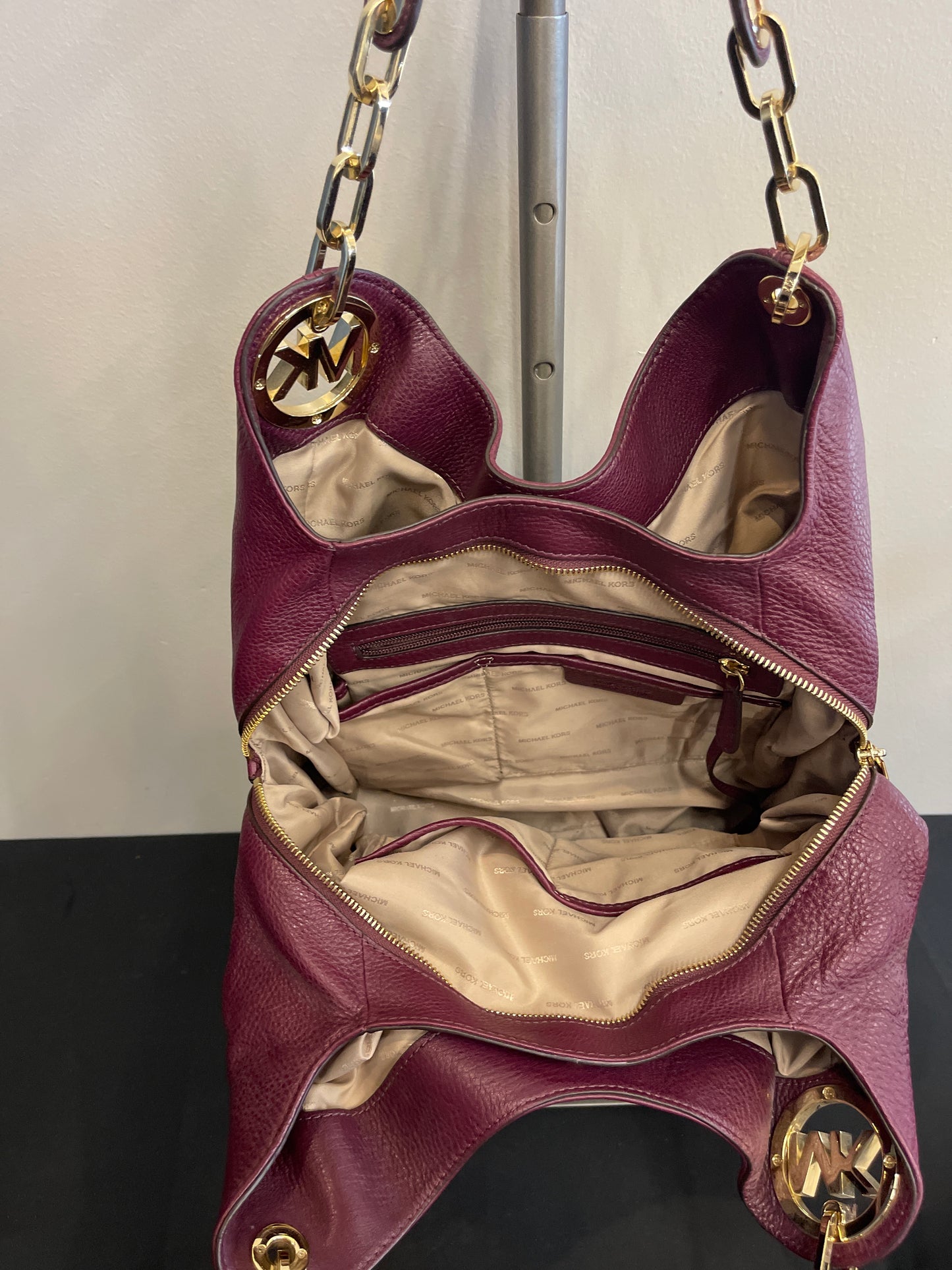 Handbag Designer By Michael Kors  Size: Medium