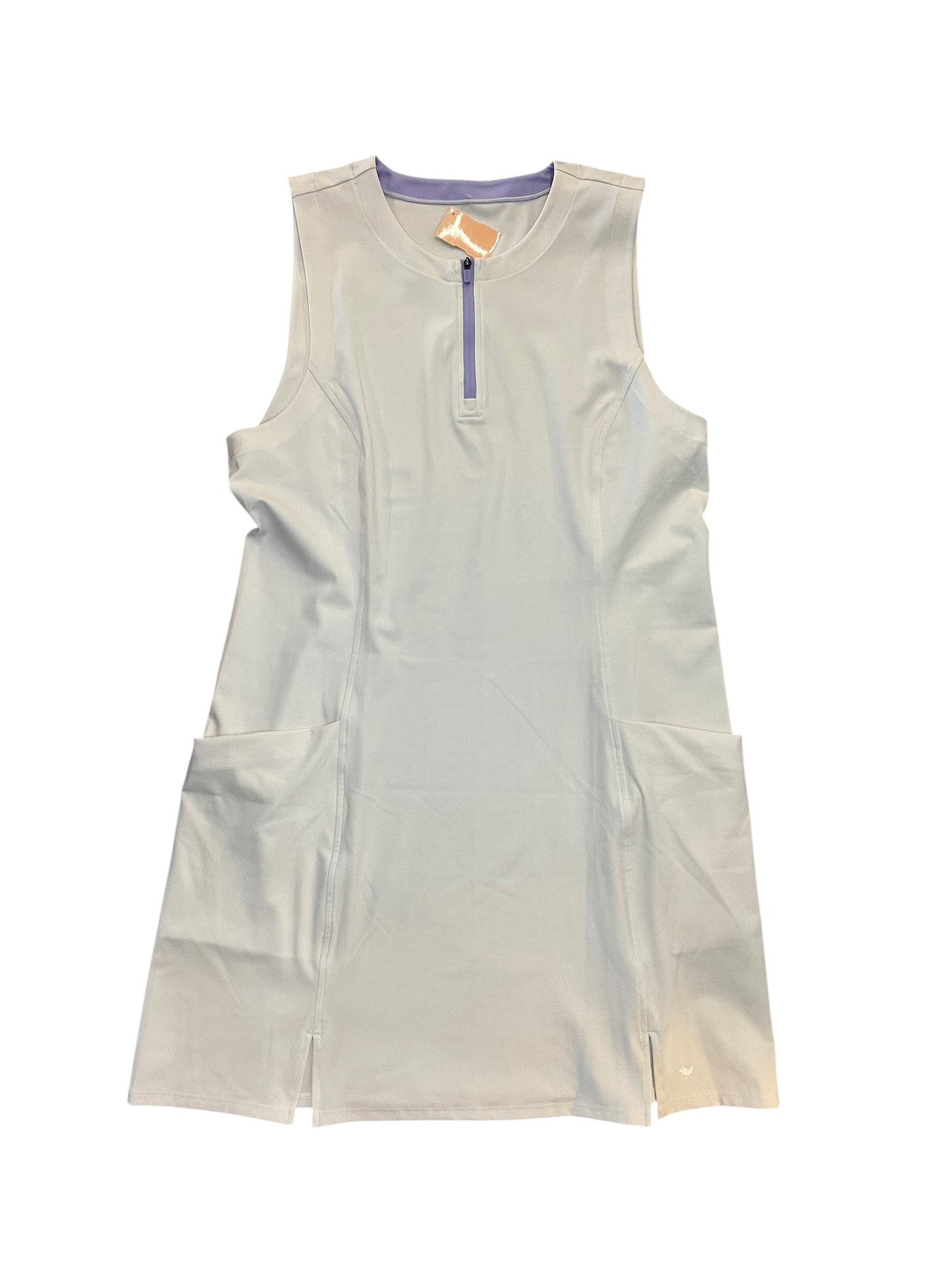 Athletic Dress By Clothes Mentor In White, Size:Xl