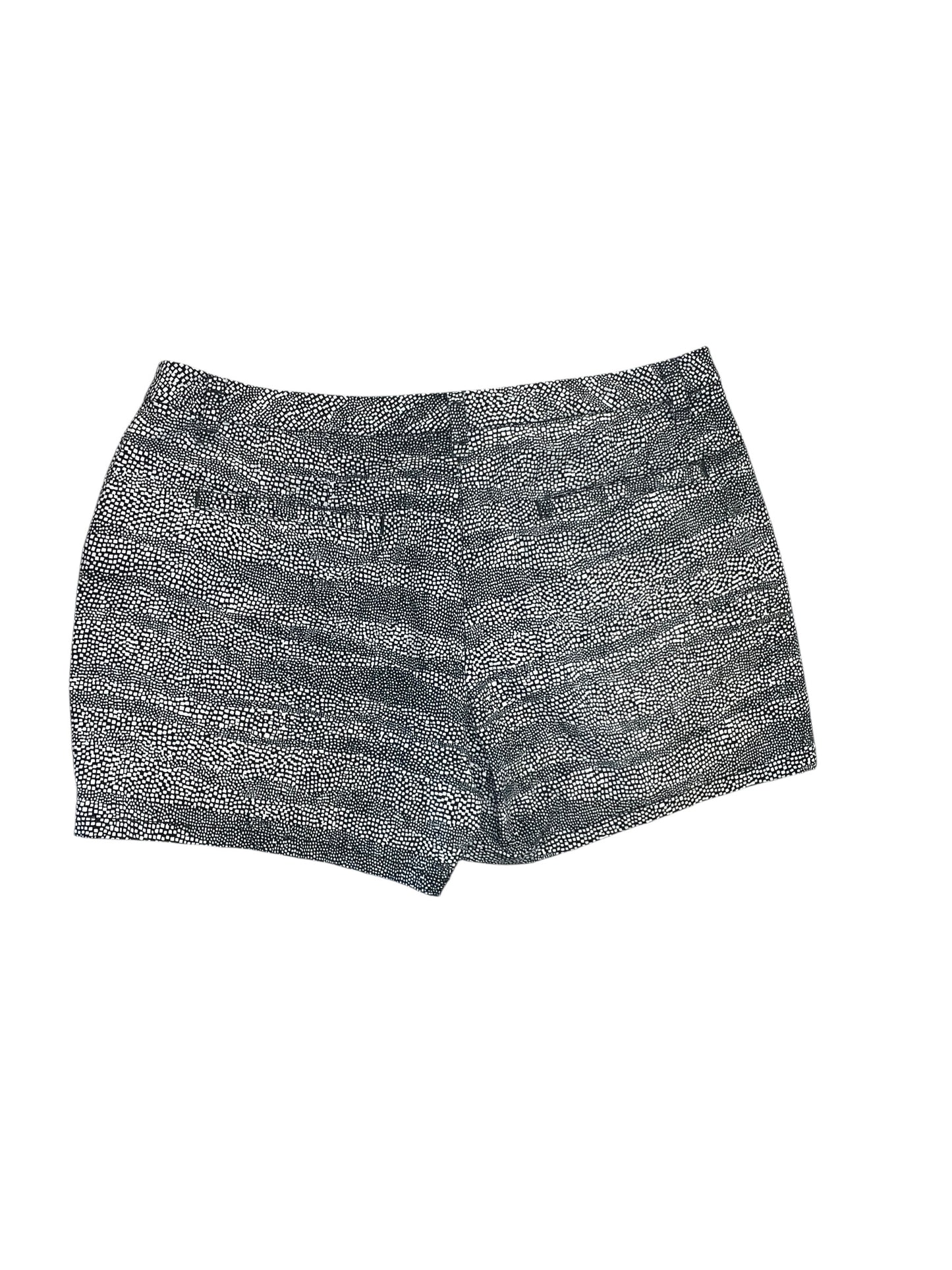 Athletic Shorts By Nike Apparel In Black & White, Size:L