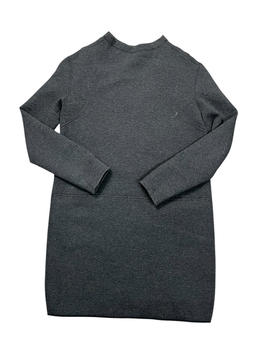 Dress Casual Short By Lululemon In Grey, Size:S