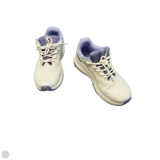 Shoes Athletic By Khombu In Purple & White, Size: 6