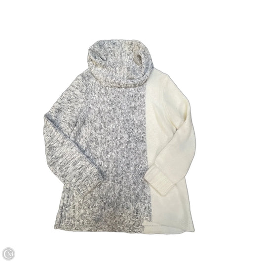Sweater By Chicos In Grey & White, Size: M