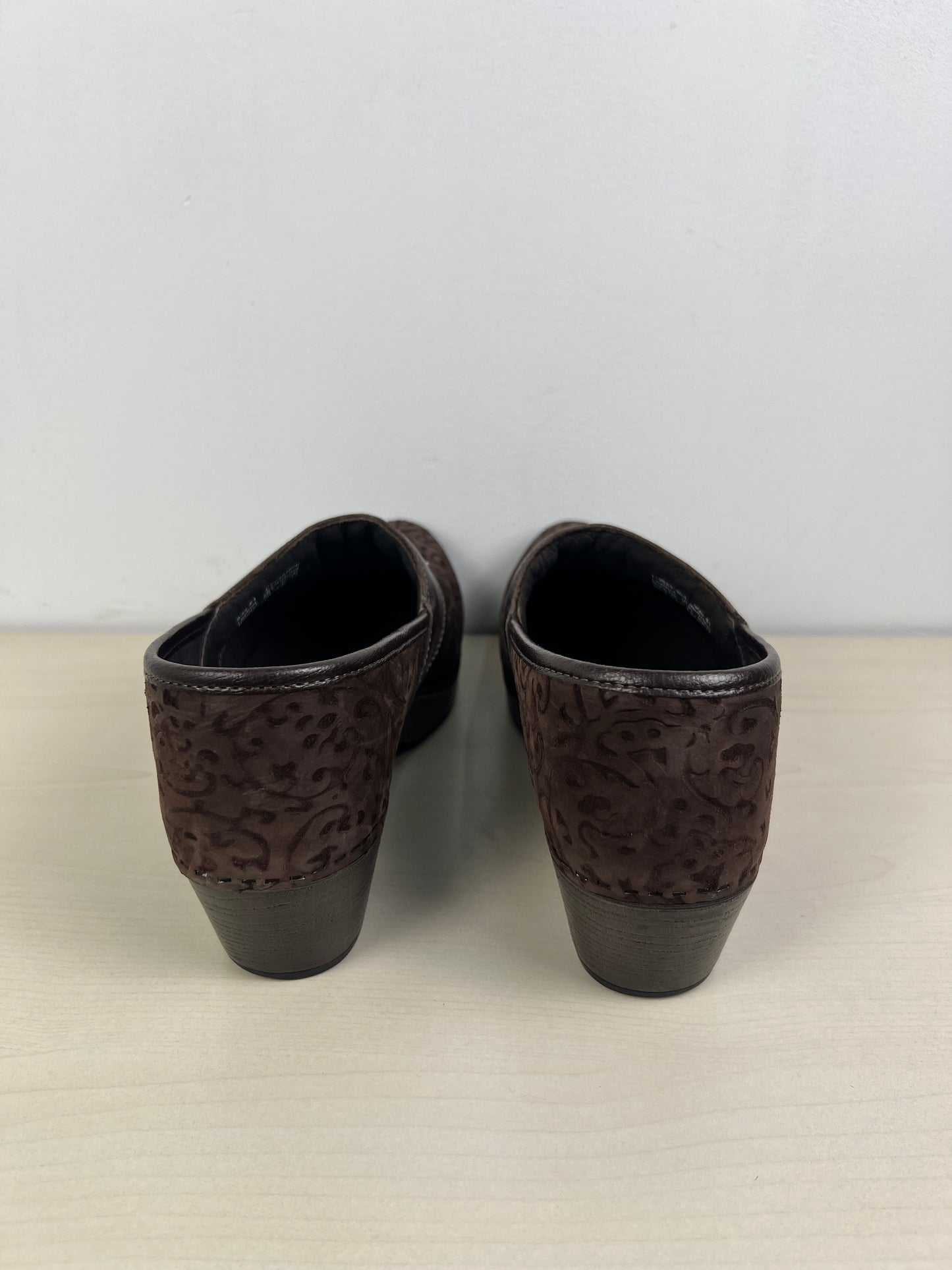 Brown Shoes Heels Block Dansko, Size 10.5