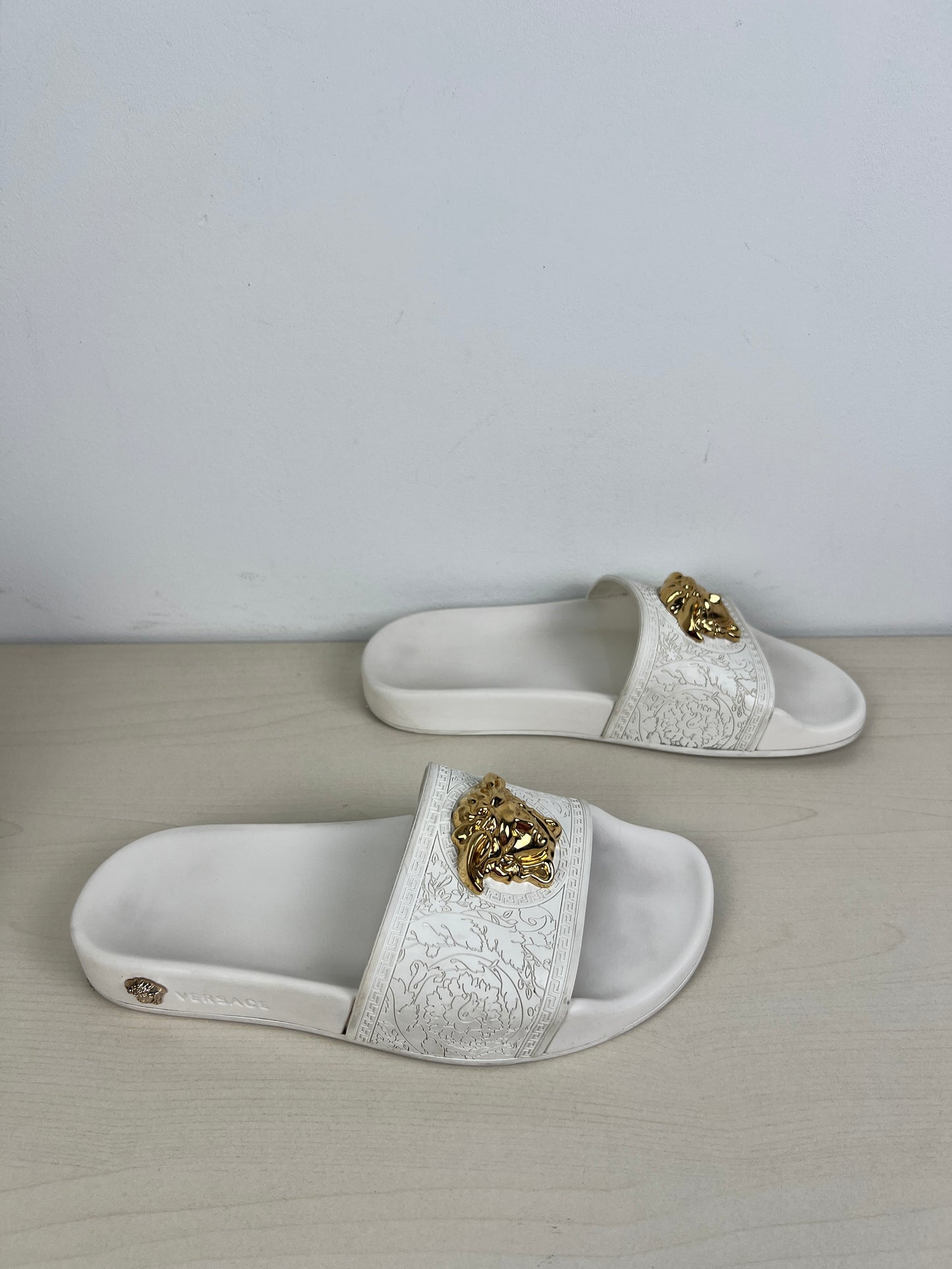 White Sandals Luxury Designer Versace, Size 6