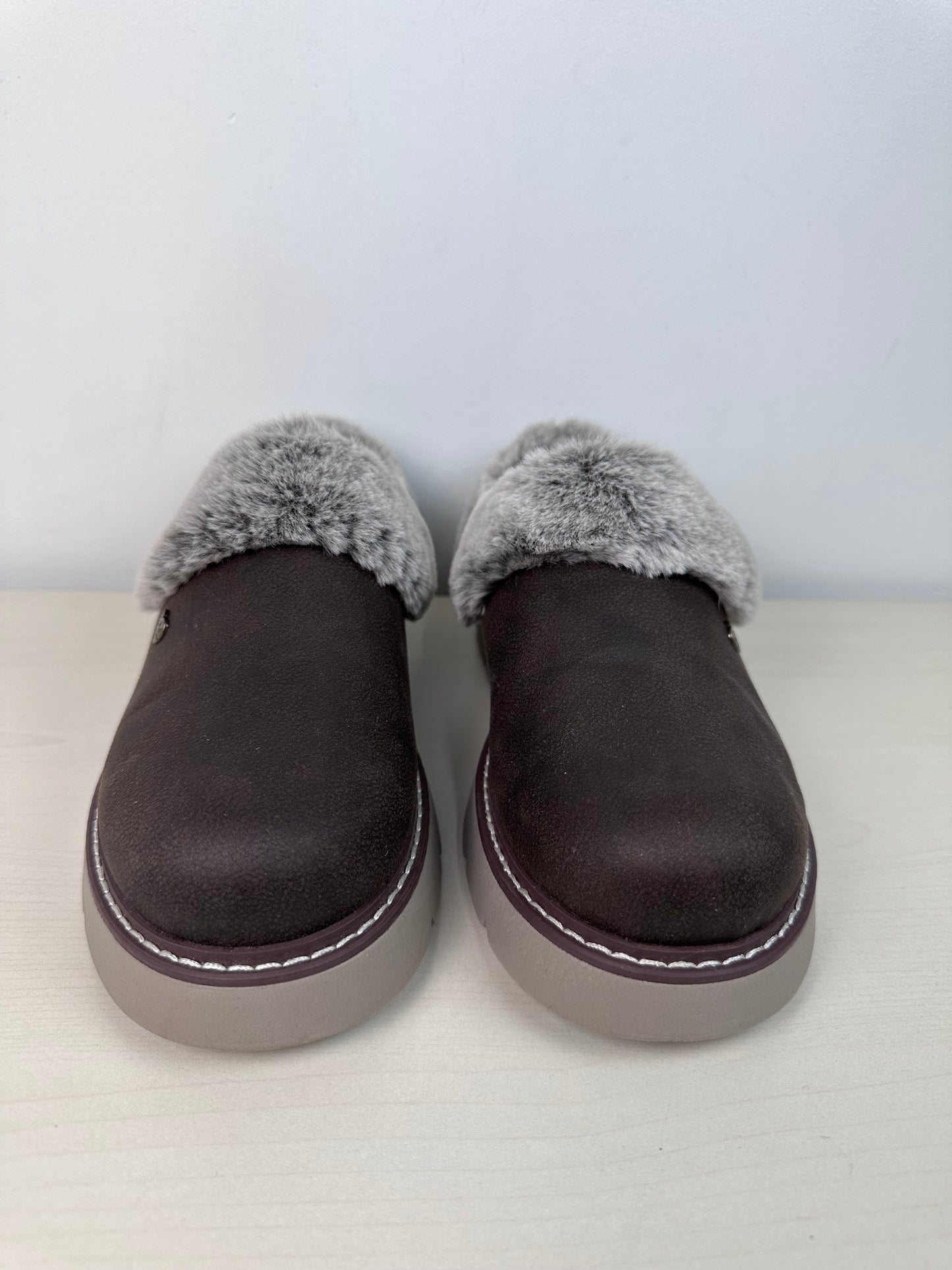 Slippers By Bobs In Brown