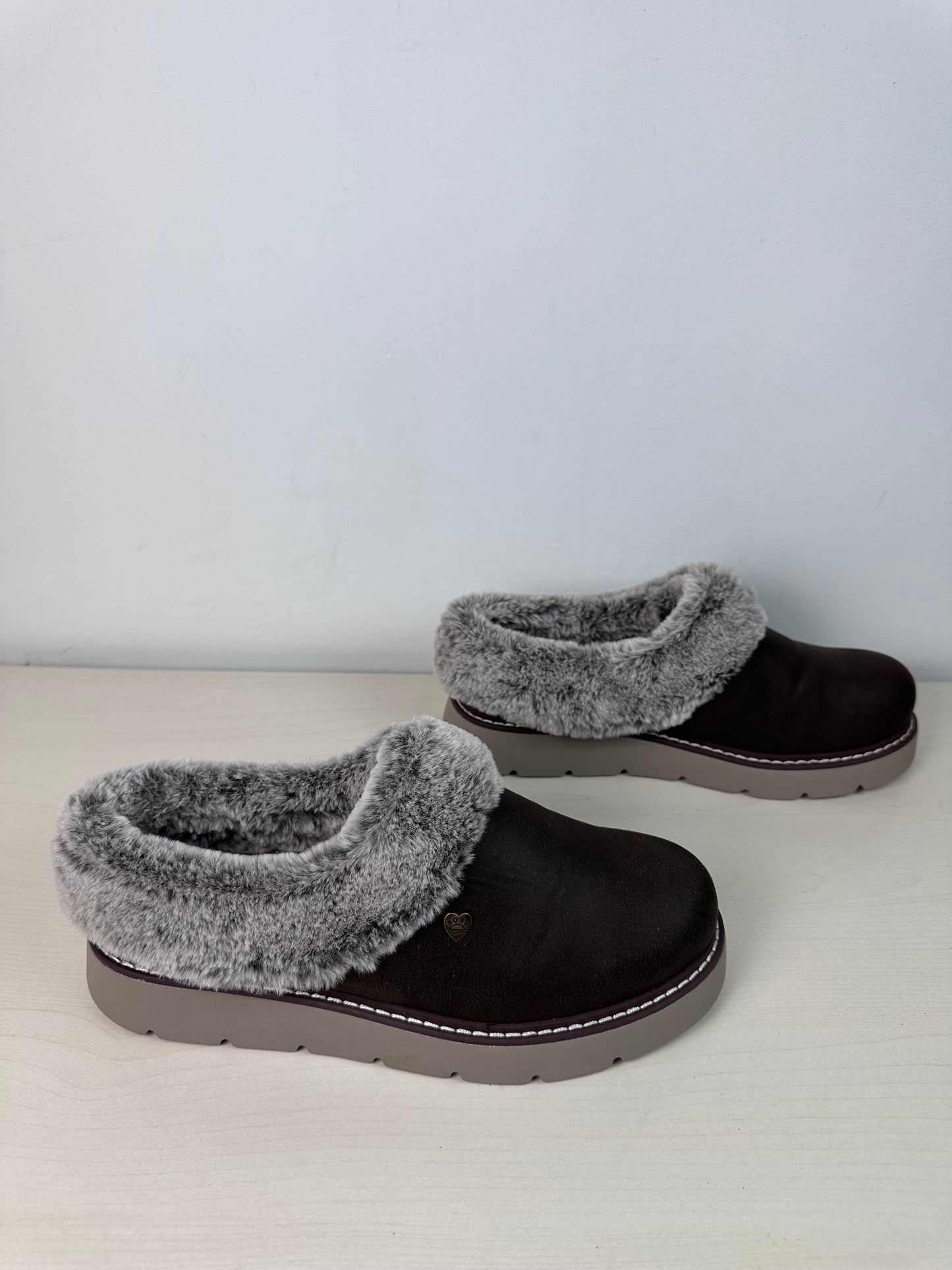 Slippers By Bobs In Brown