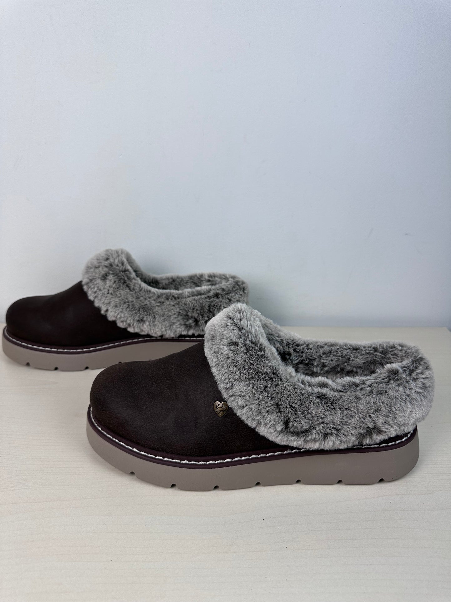 Slippers By Bobs In Brown