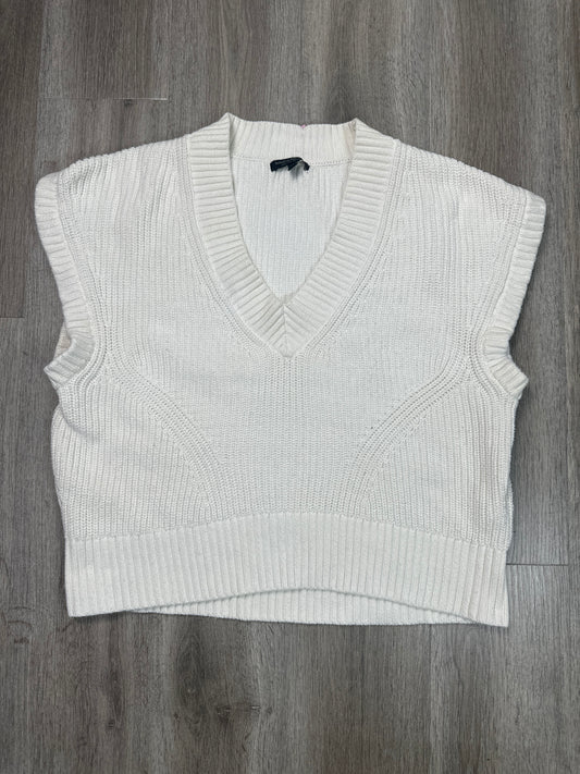 Vest Sweater By Banana Republic In White, Size: L