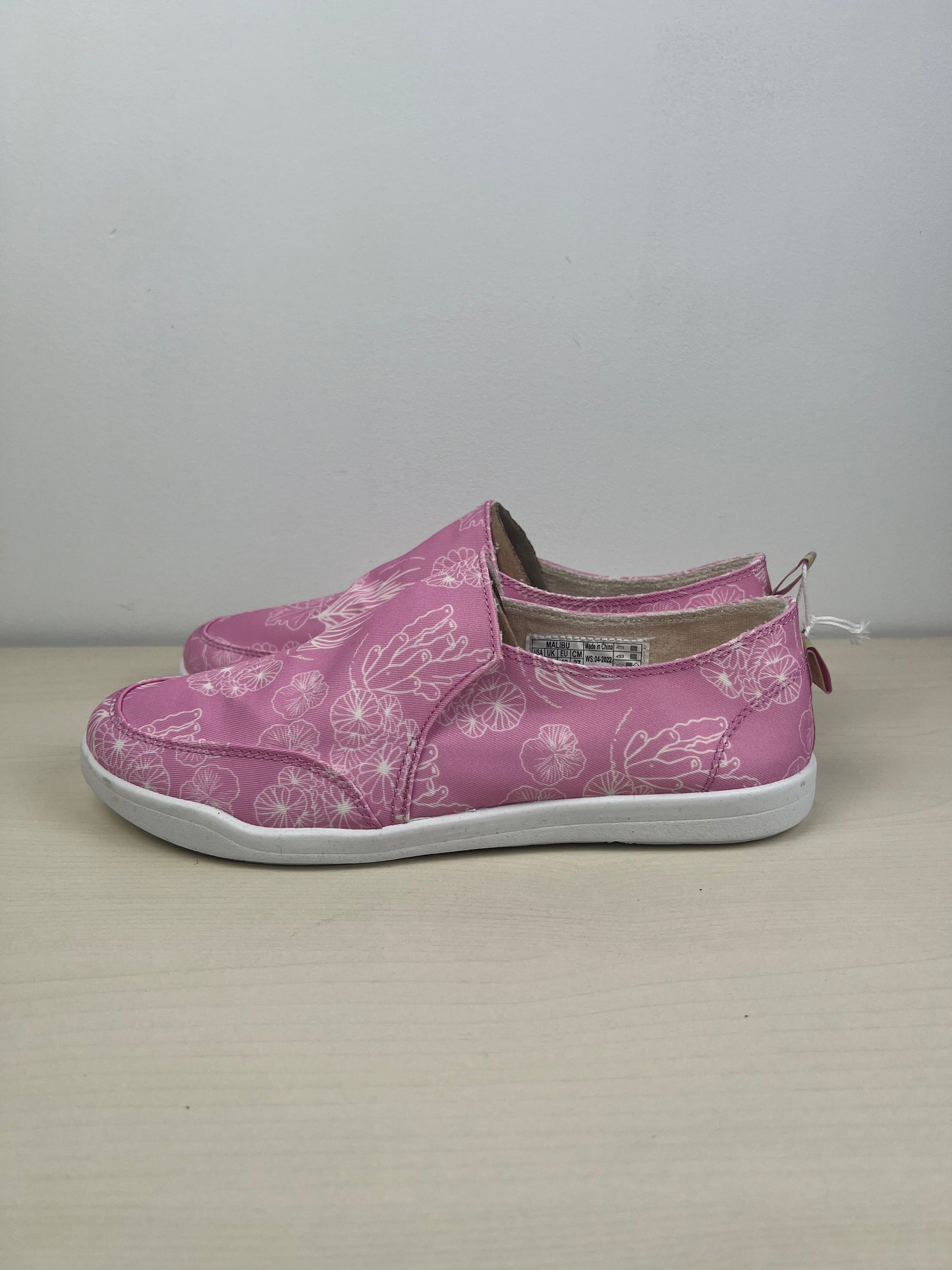 Shoes Flats By Vionic  Size: 10