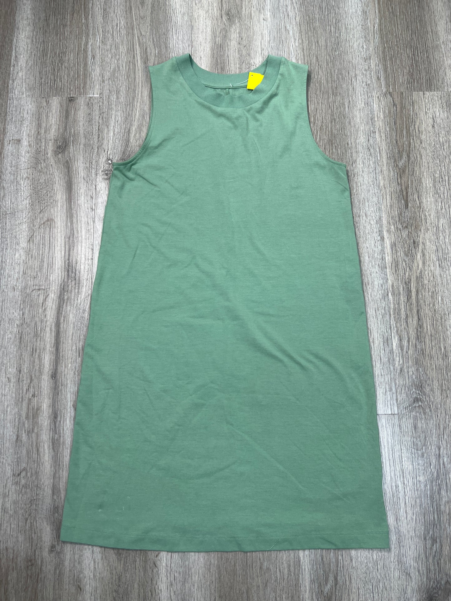 Dress Casual Short By A New Day In Green, Size: M