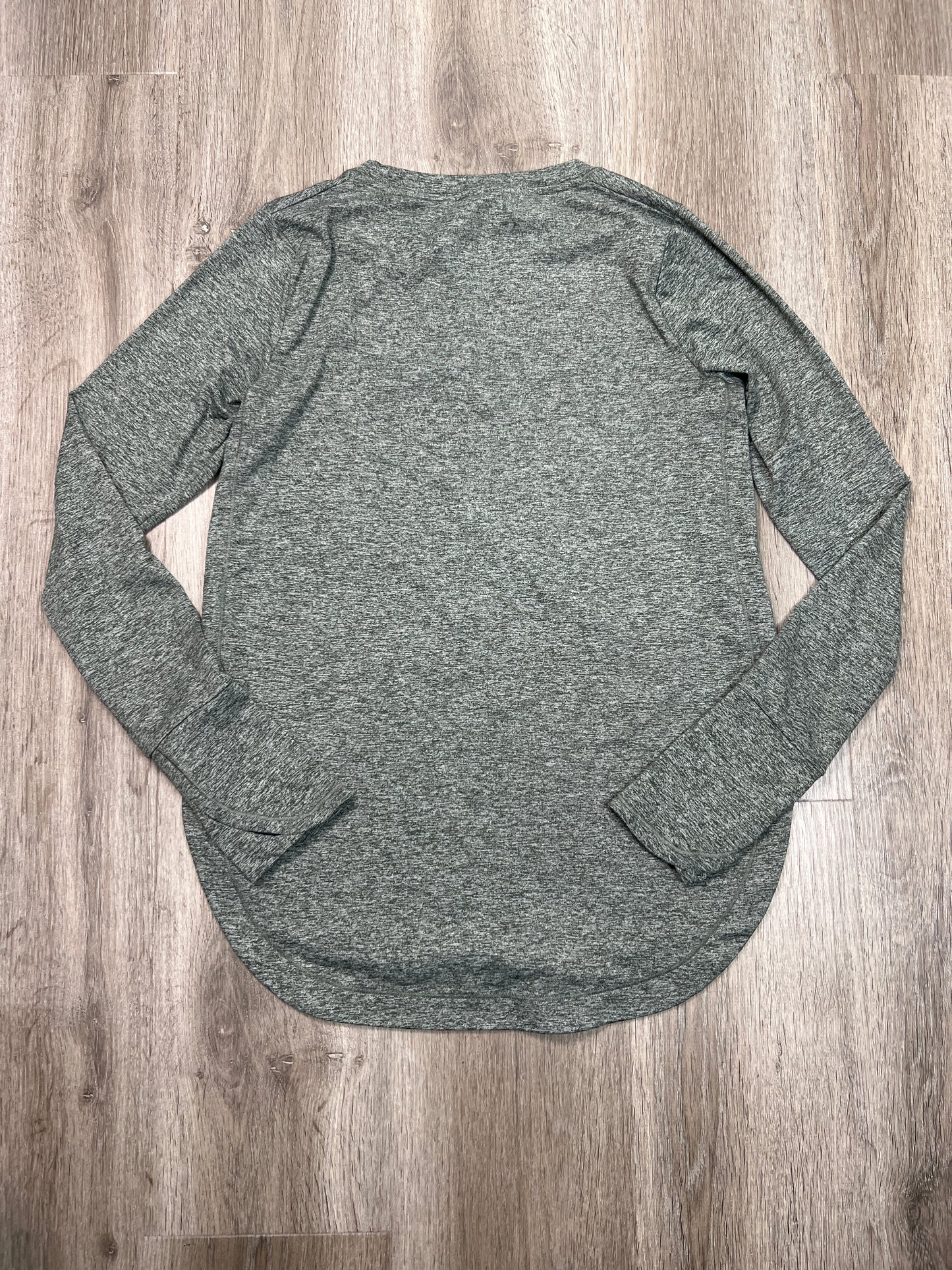 Athletic Top Long Sleeve Crewneck By Athleta In Green, Size: Xs