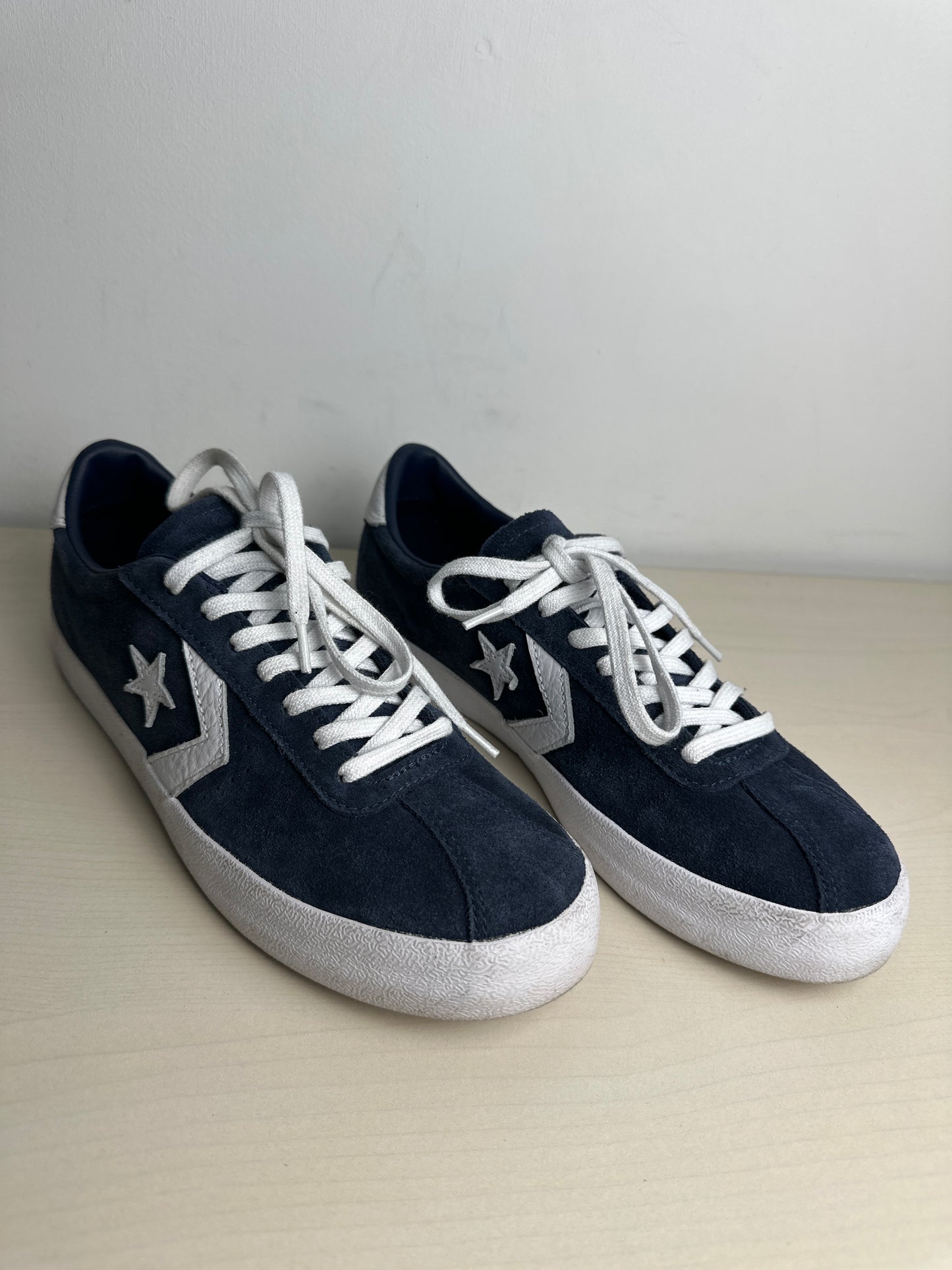 Shoes Sneakers By Converse In Blue, Size: 9