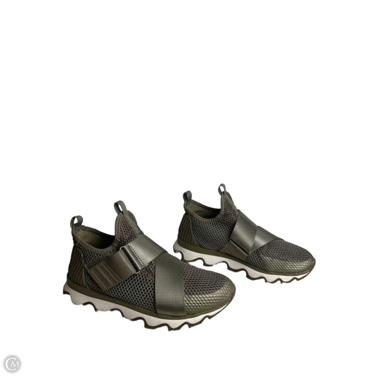 Shoes Athletic By Sorel In Green, Size: 7.5