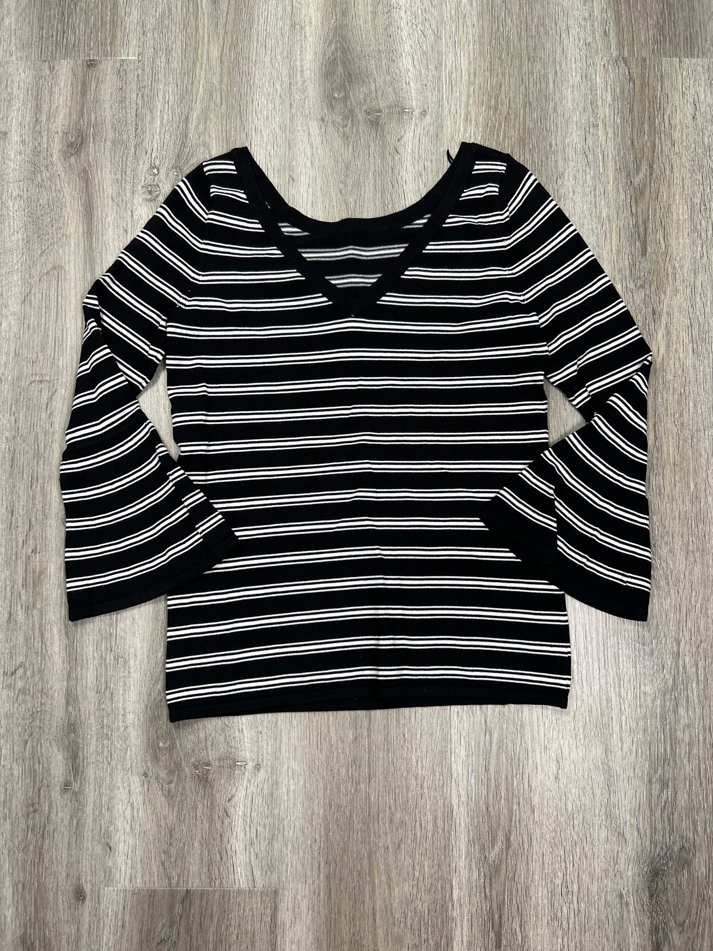 Striped Pattern Blouse Long Sleeve White House Black Market, Size S