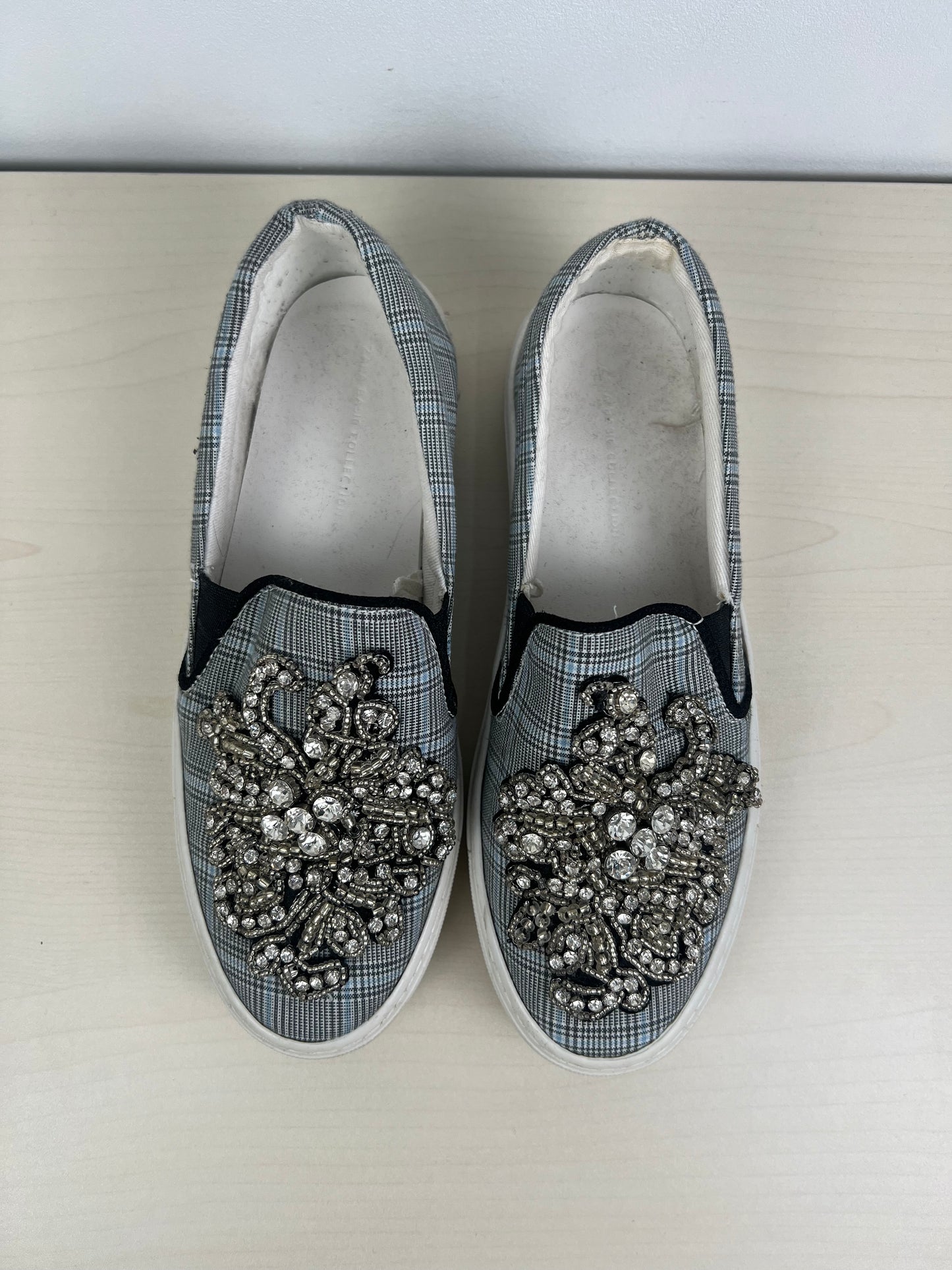 Shoes Sneakers By Zara Basic  Size: 6