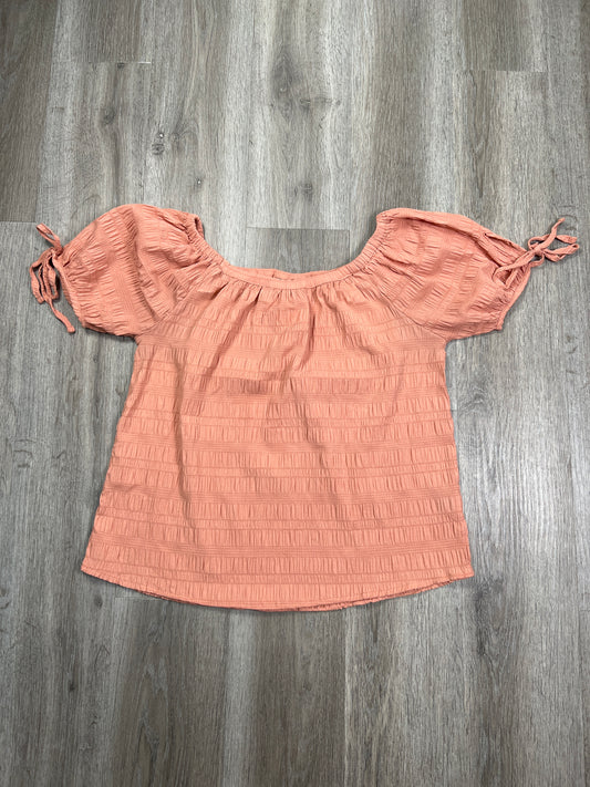 Blouse Short Sleeve By Clothes Mentor In Peach, Size: Xl