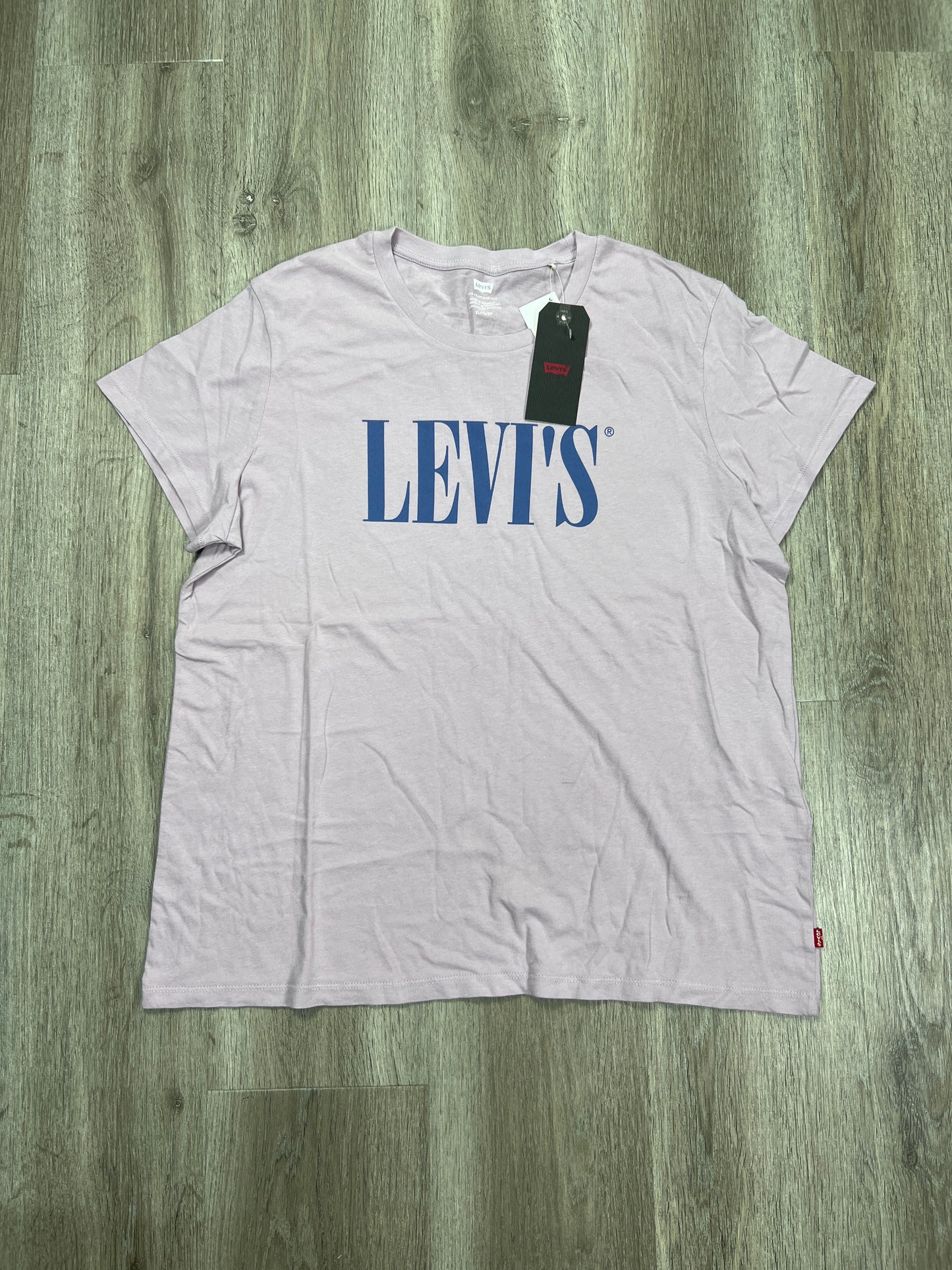 Top Short Sleeve By Levis In Purple, Size: Xl