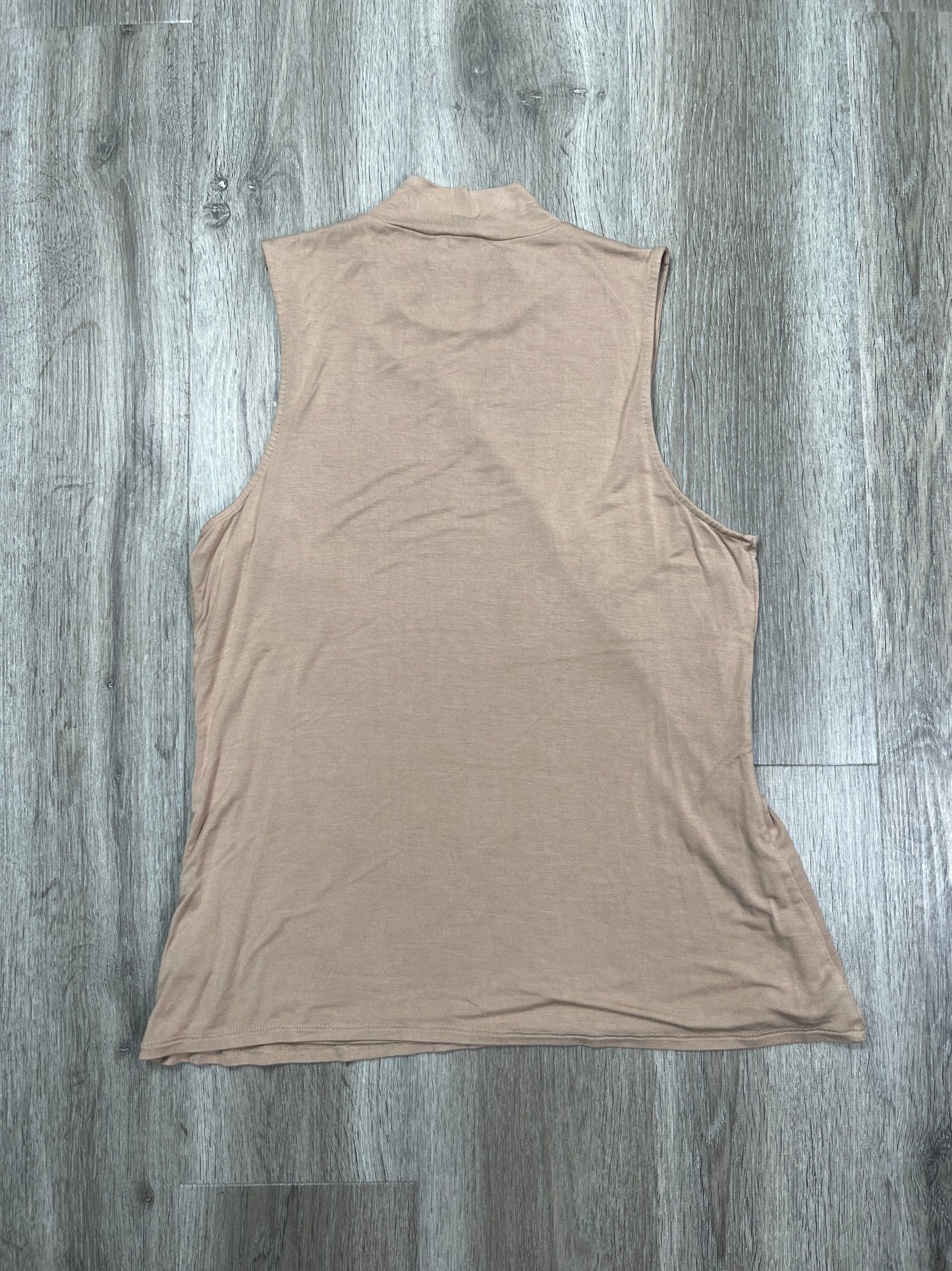 Top Sleeveless By Express In Beige, Size: Xl