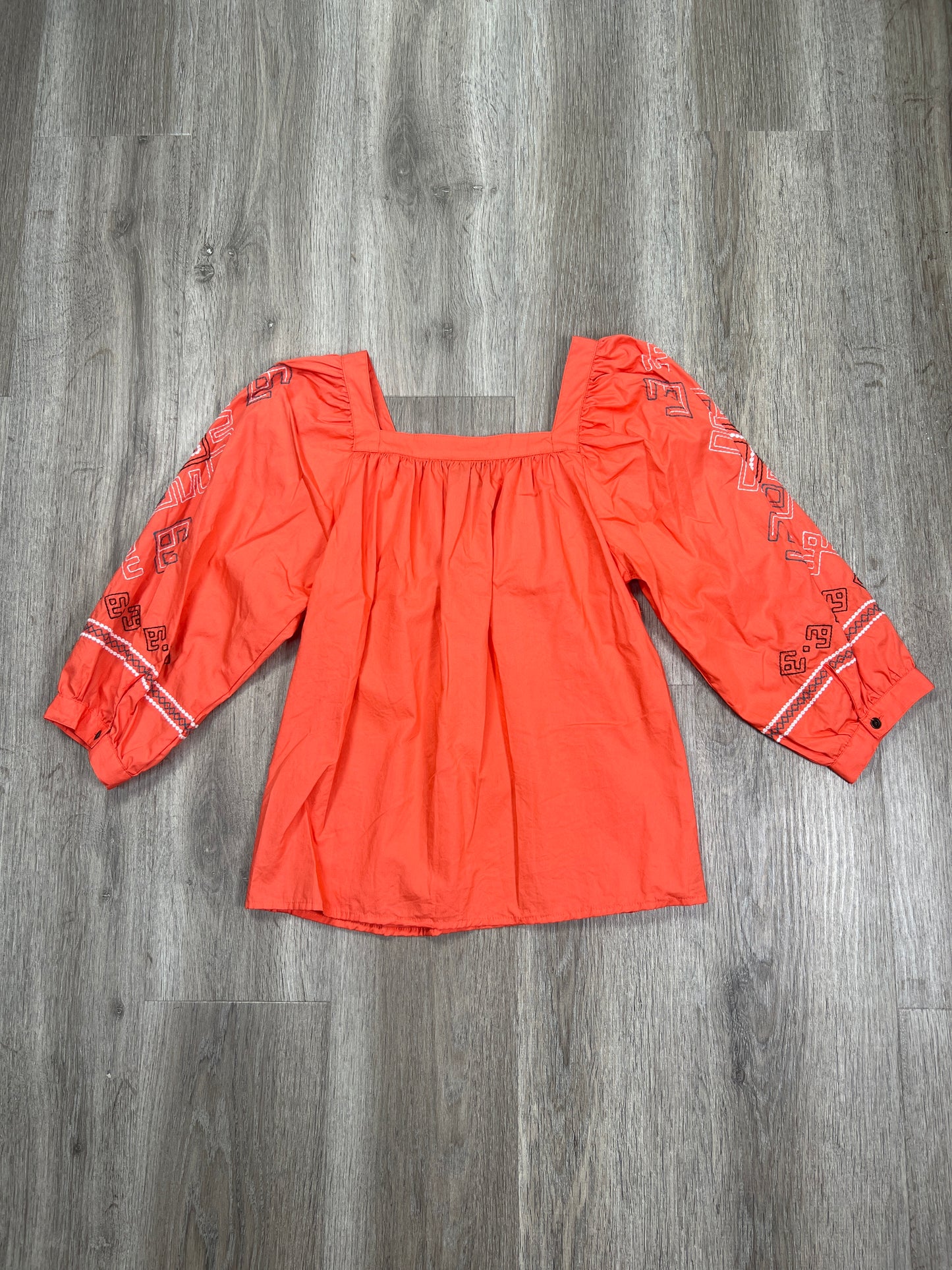 Top 3/4 Sleeve By Wrangler In Coral, Size: S