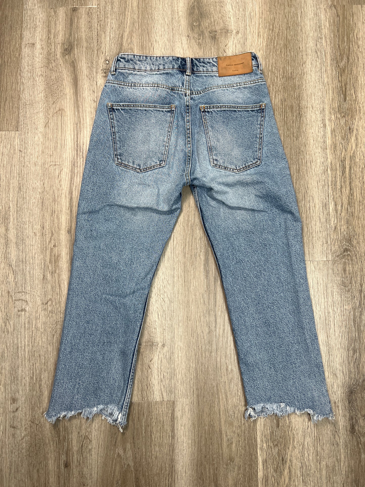 Jeans Cropped By Zara In Blue Denim, Size: 2