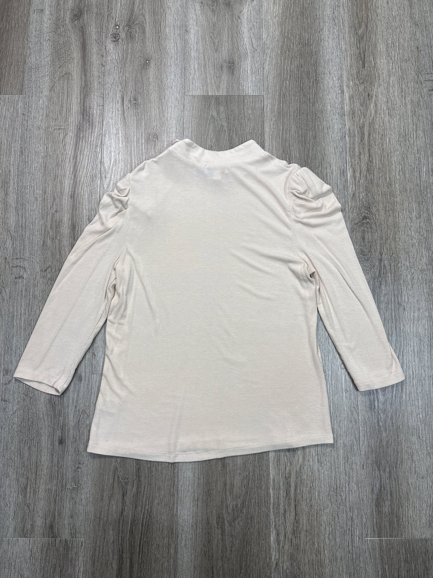 Top Long Sleeve By Evereve In Beige, Size: M