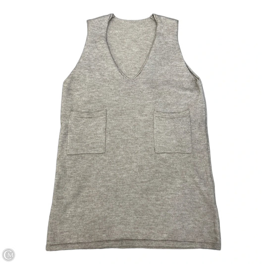 Dress Casual Short By Clothes Mentor In Beige, Size: S