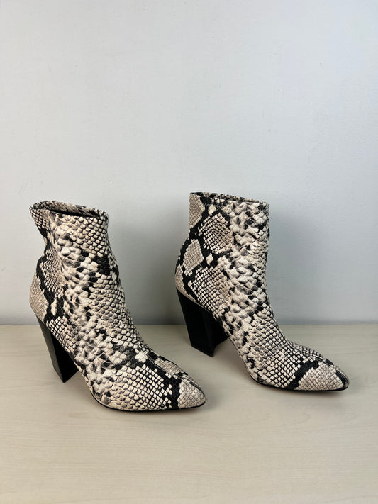 Boots Ankle Heels By Vince Camuto In Snakeskin Print, Size: 7