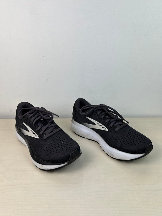 Shoes Athletic By Brooks In Grey, Size: 7.5