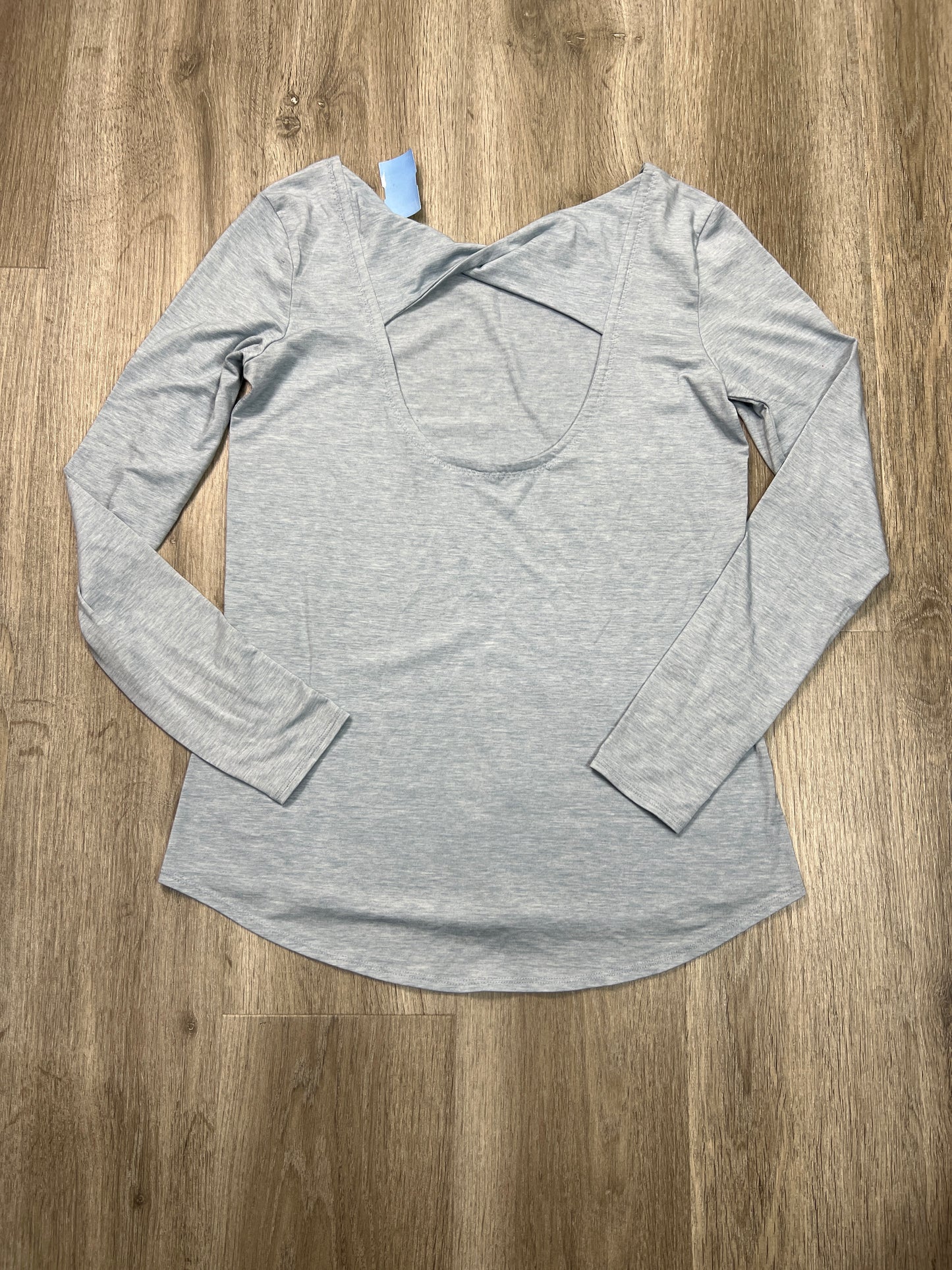 Athletic Top Long Sleeve Crewneck By Athleta In Grey, Size: S