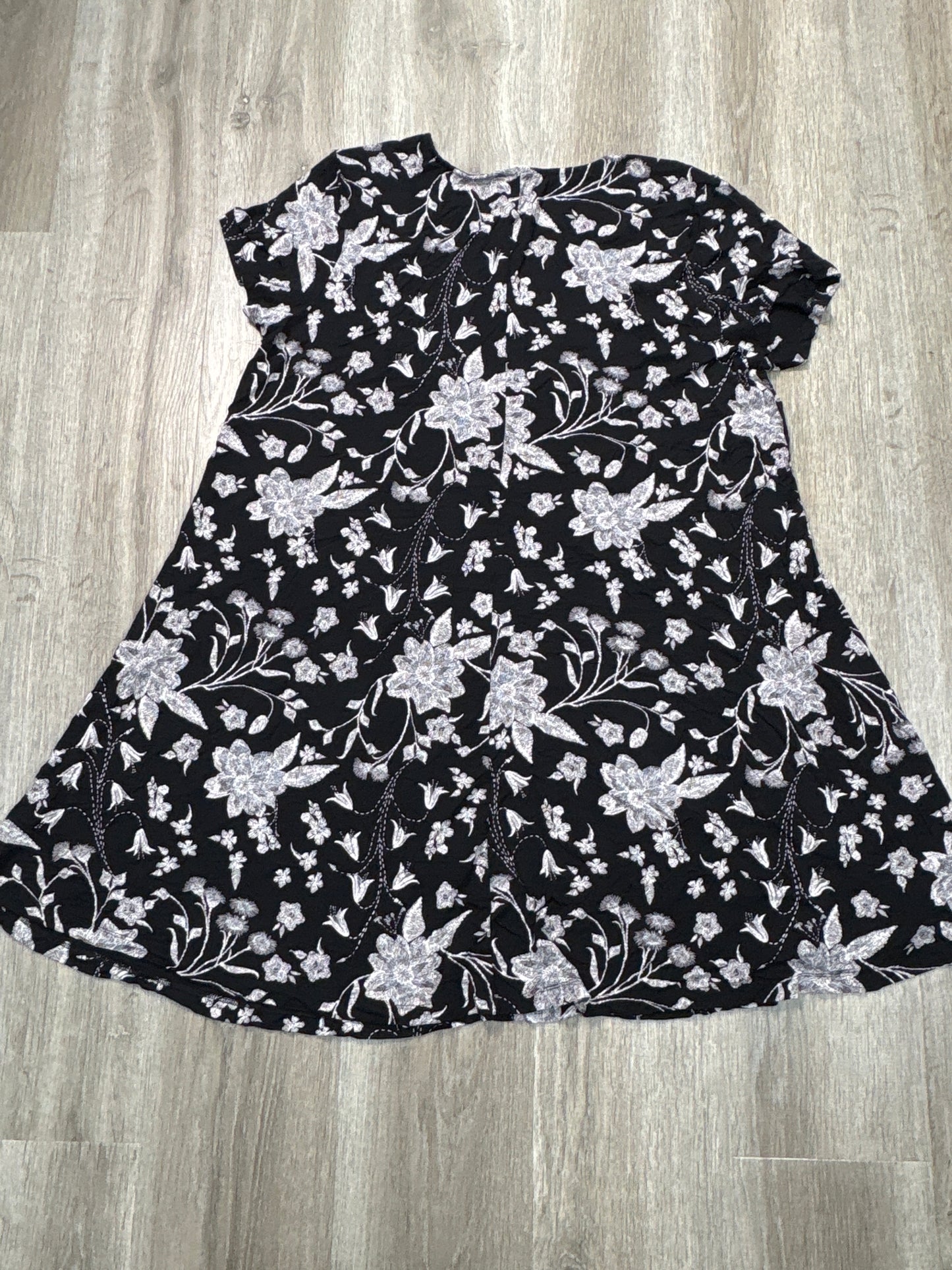 Dress Casual Short By Old Navy In Floral Print, Size: Xxl