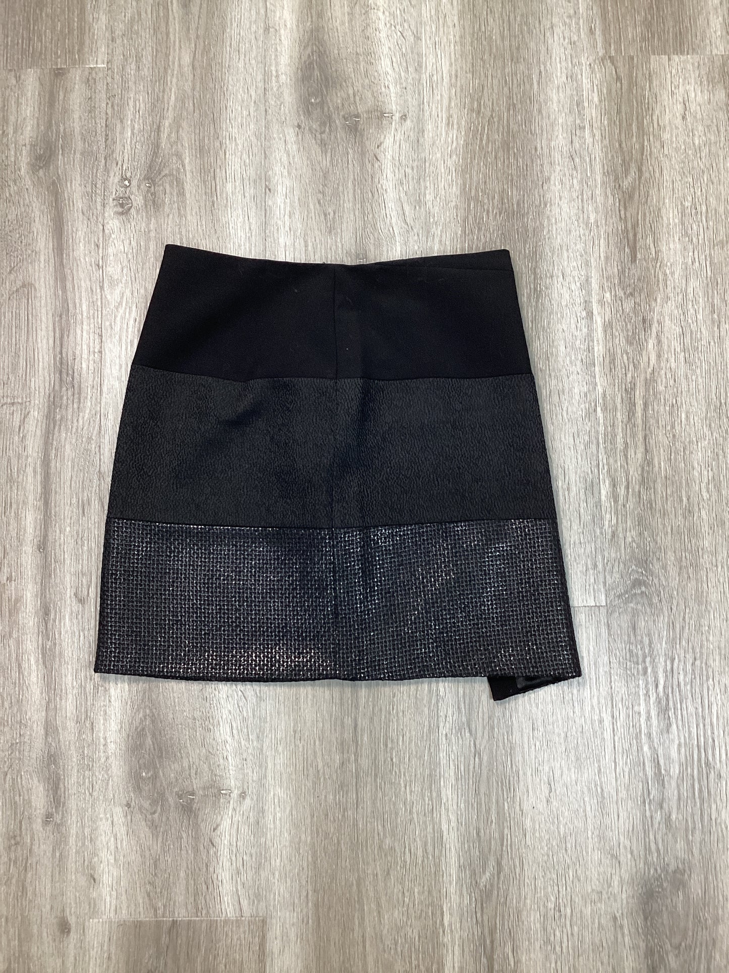 Skirt Mini & Short By White House Black Market In Black, Size: Xs