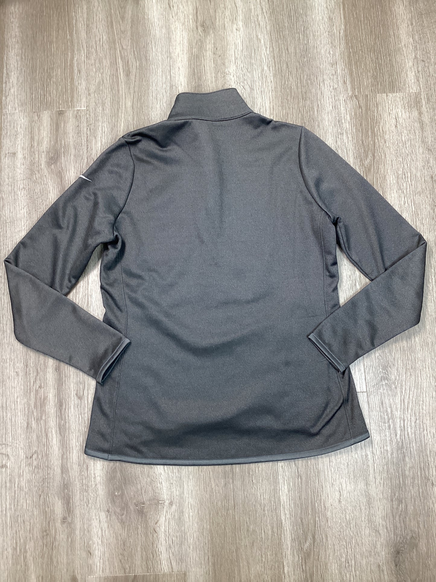 Athletic Top Long Sleeve Collar By Nike Apparel In Grey, Size: L