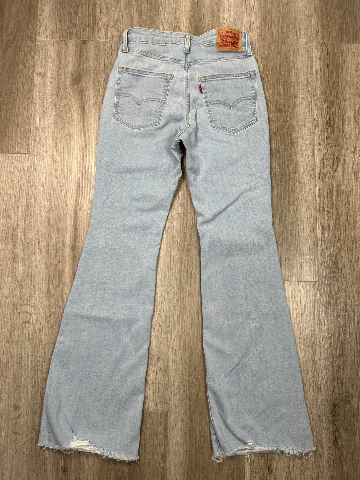 Jeans Flared By Levis In Blue Denim, Size: 4