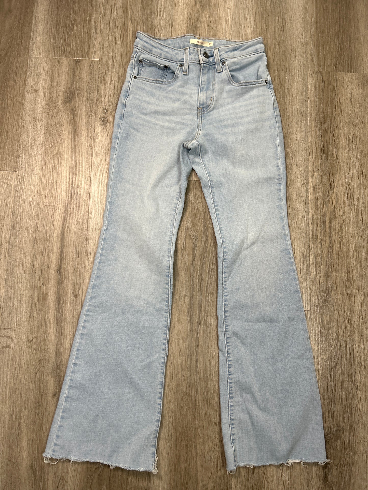 Jeans Flared By Levis In Blue Denim, Size: 4