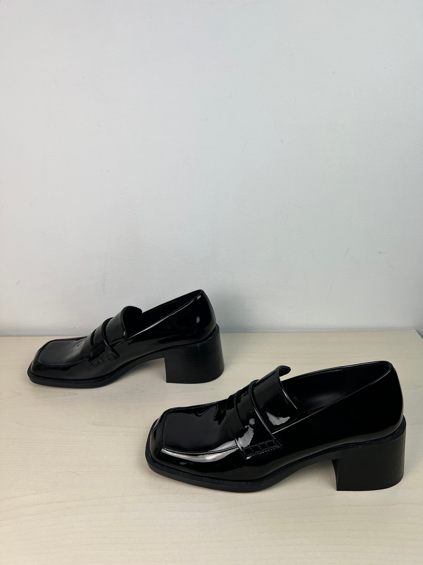 Shoes Heels Block By Zara In Black, Size: 8