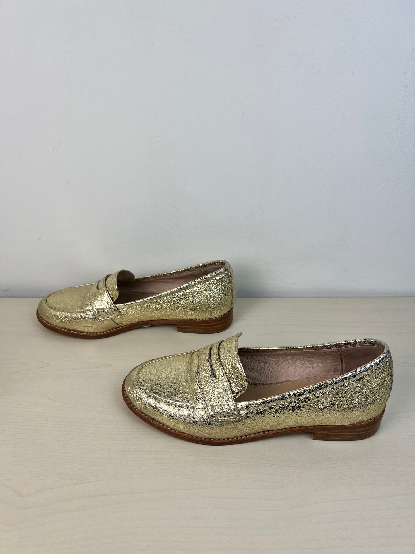 Shoes Flats By Isabella Anselmi In Gold, Size: 8