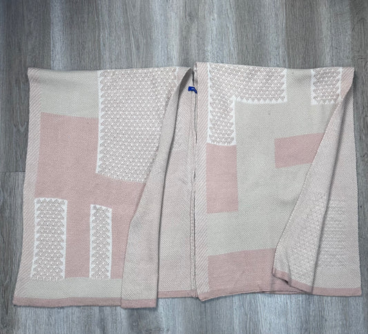 Shawl By Apt 9 In Pink