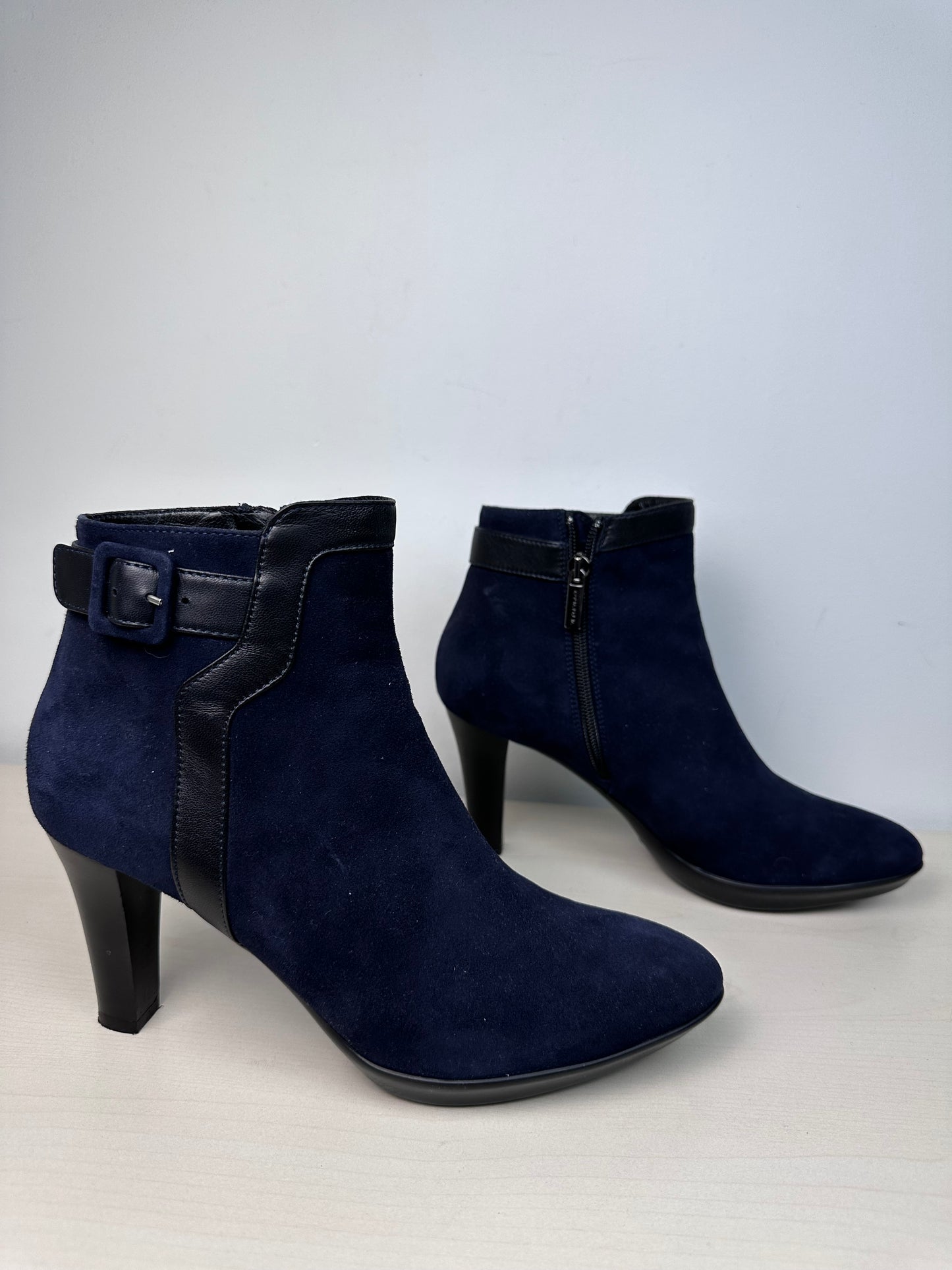 Boots Ankle Heels By Aquatalia In Blue, Size: 9