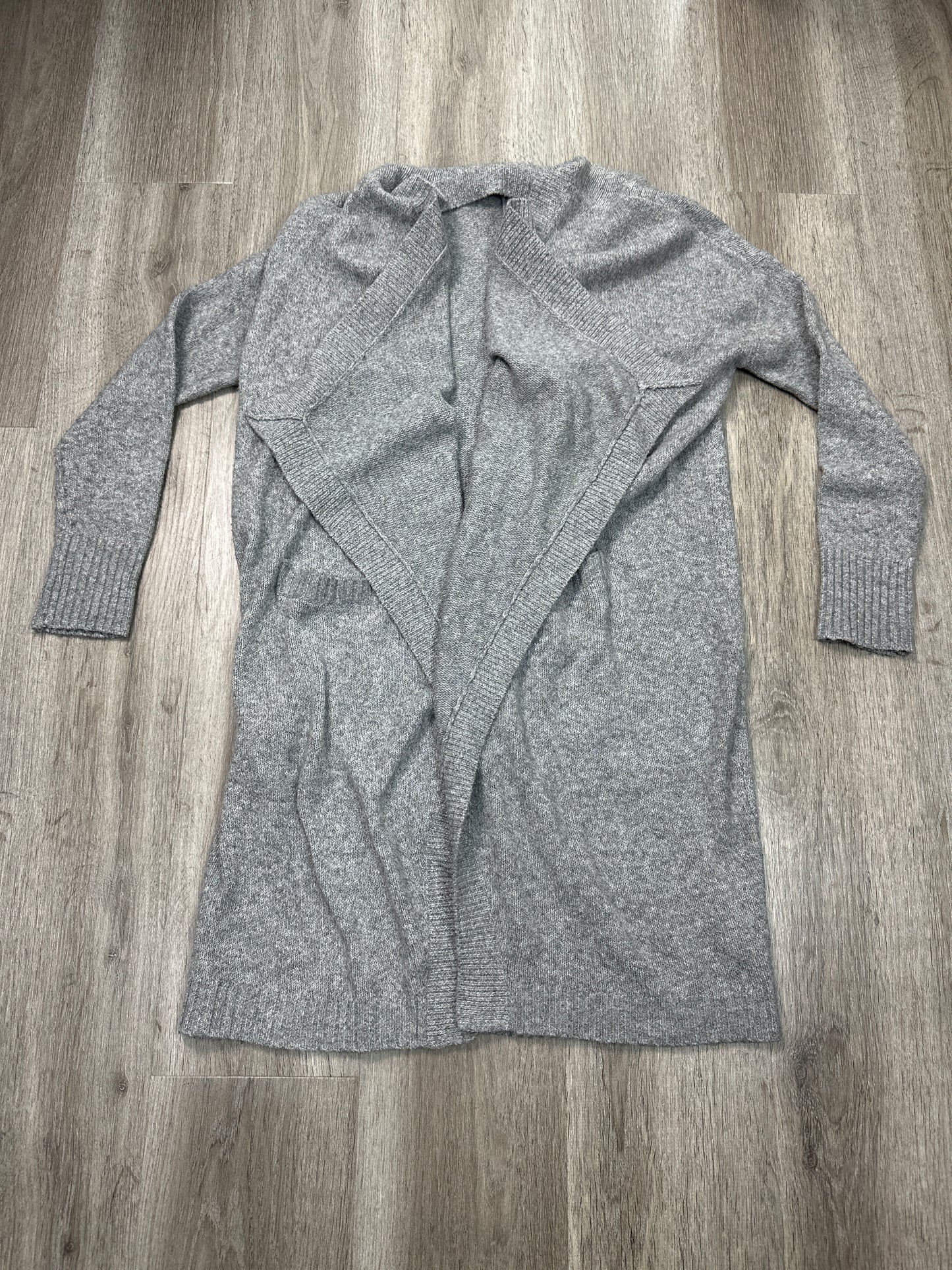 Cardigan By Treasure And Bond In Grey, Size: Xs