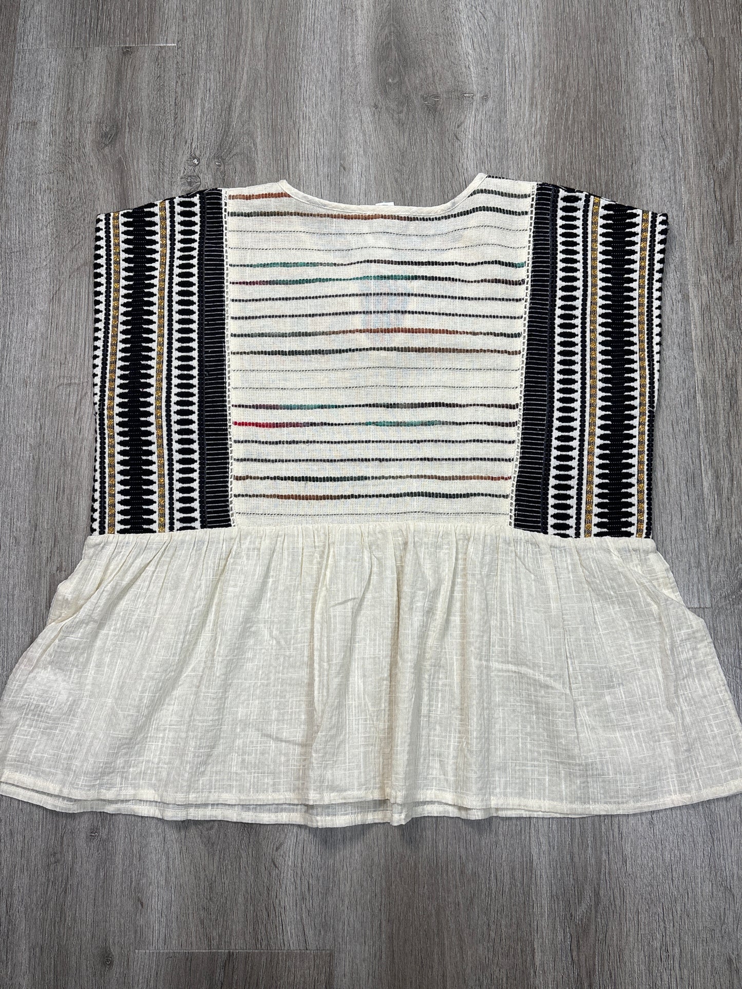 Blouse Short Sleeve By Tribal In White, Size: L