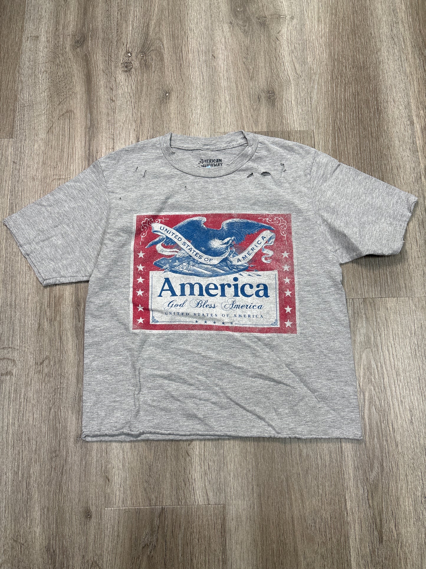 Top Short Sleeve By AMERICAN HIGHWAY In Grey, Size: S