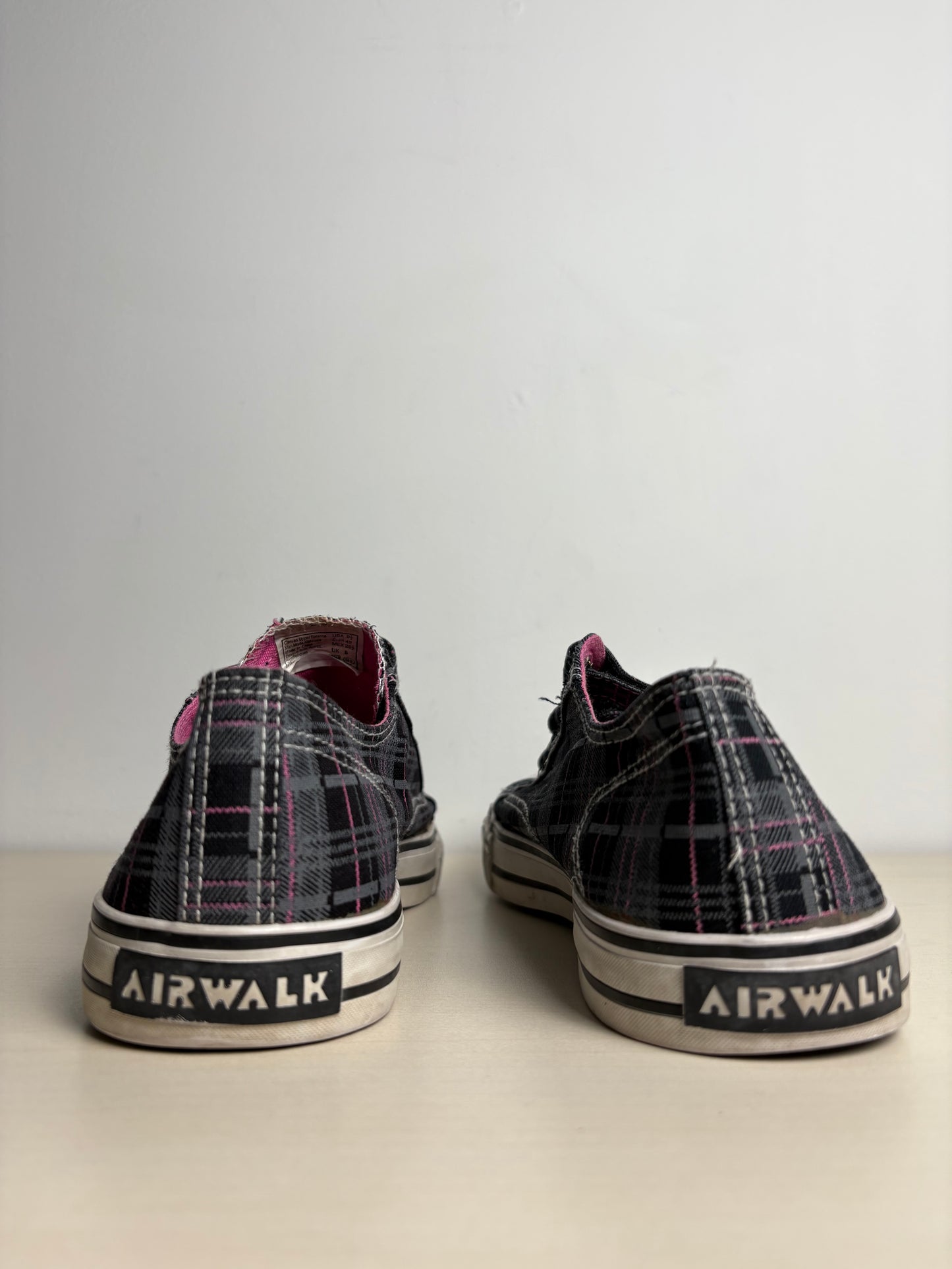 Shoes Sneakers By Airwalk In Grey, Size: 9.5